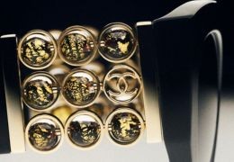 Chanel 5545H : une paire de lunettes d’exception disponible chez votre opticien à Albi